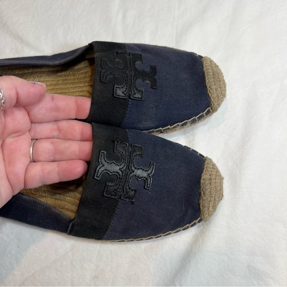 Tory Burch Weston navy blue and black slip on espadrille flats size 9.5 - Picture 6 of 7